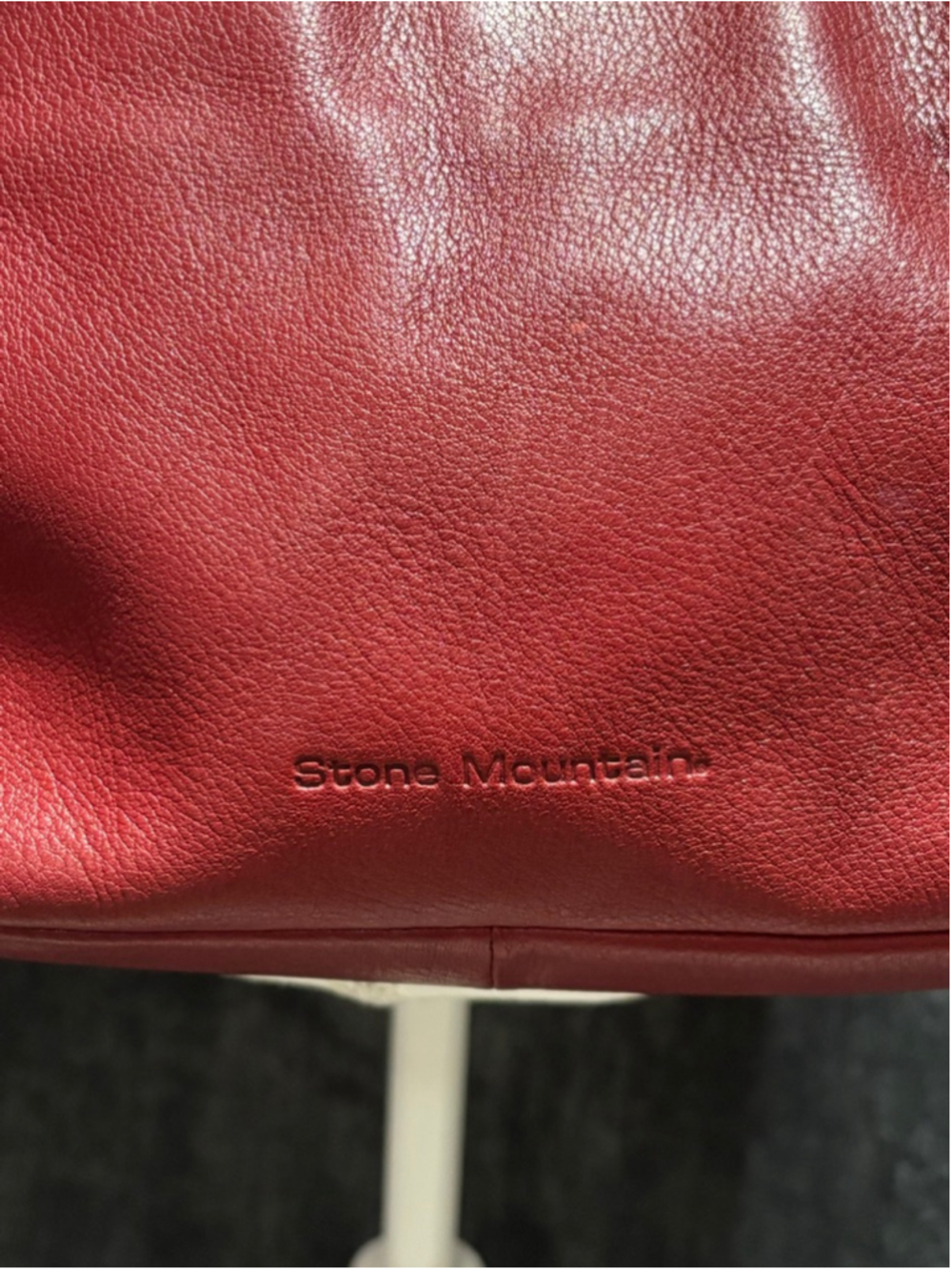 Stone Mountain Red Leather Triple Compartment Crossbody EUC - Picture 10 of 16